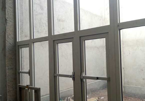 新巴尔虎右钢制泄爆窗