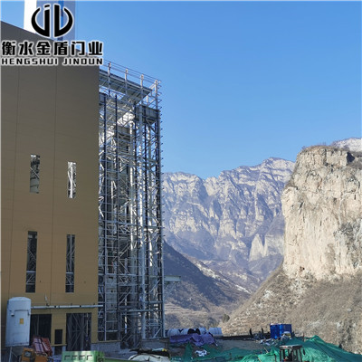 新巴尔虎右水厂加药间泄爆墙安装